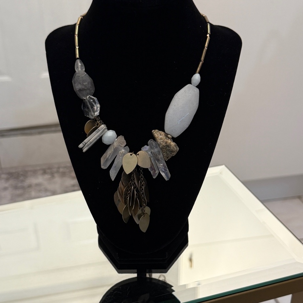 Elegant Beaded Necklace with Gold Accents